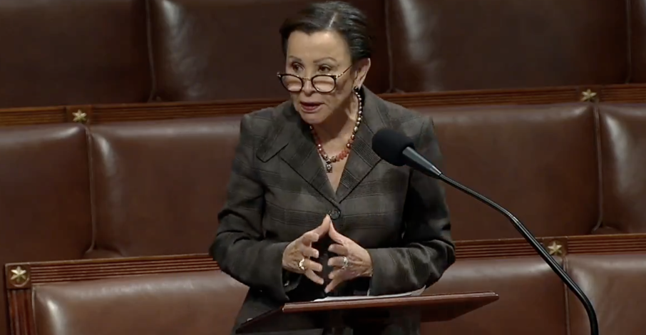 मेयरमा कुमोको उम्मेद्वारी रोक्न कंग्रेस वुमन नाइडिया भलास्केज गठबन्धन